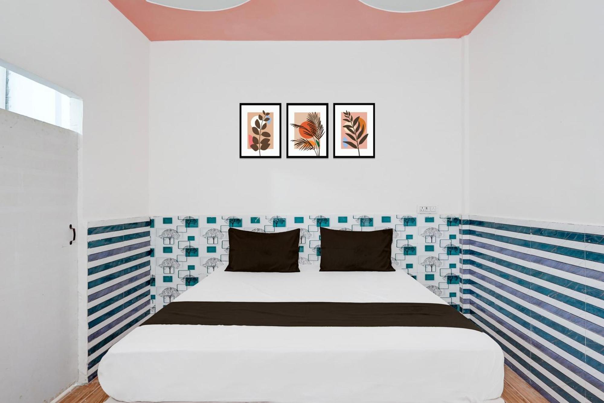 נוידה Hotel O Golden Bird מראה חיצוני תמונה