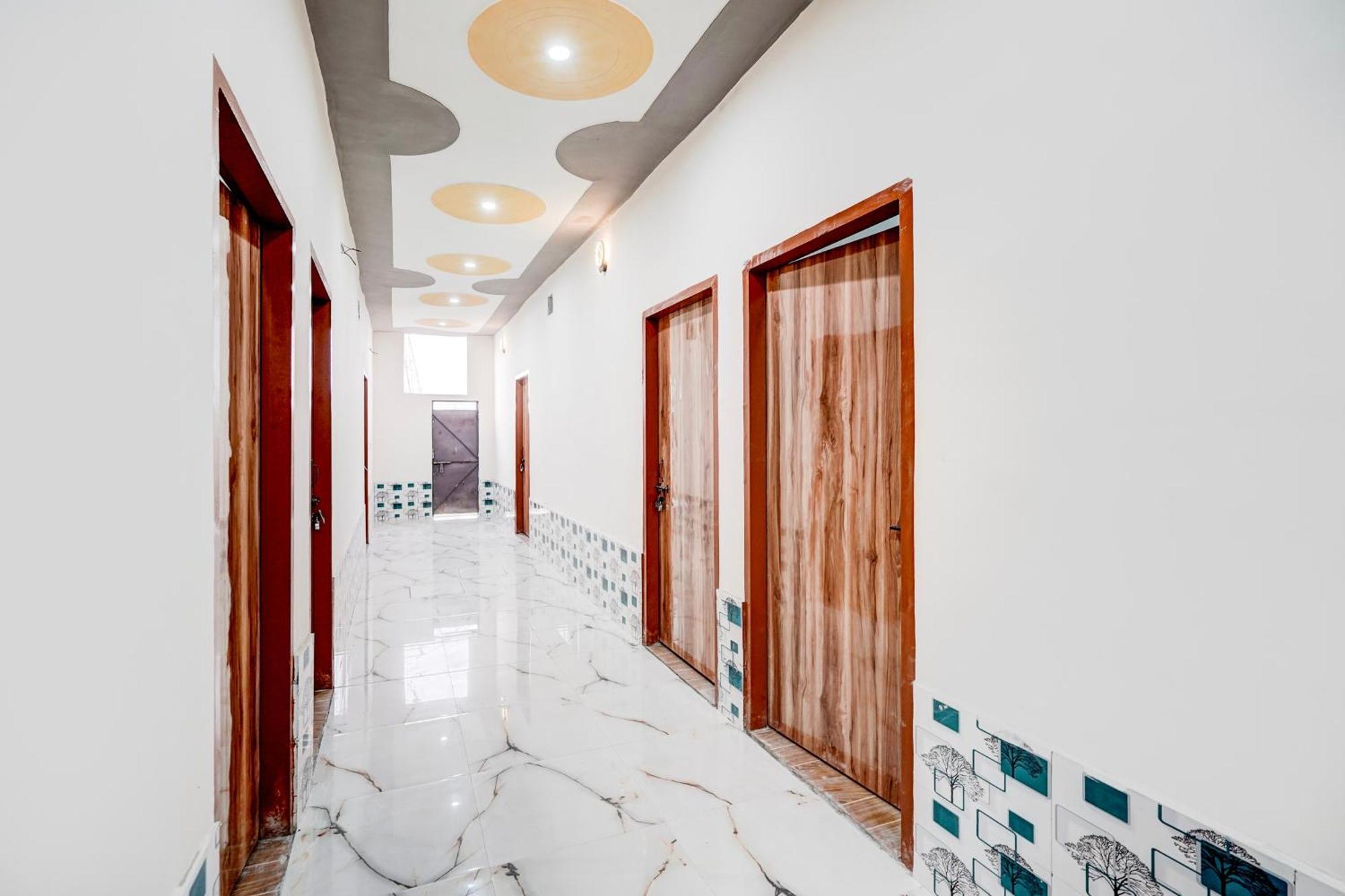 נוידה Hotel O Golden Bird מראה חיצוני תמונה